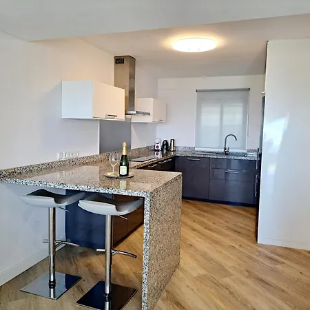 Playa Miraflores 1 Apartment *