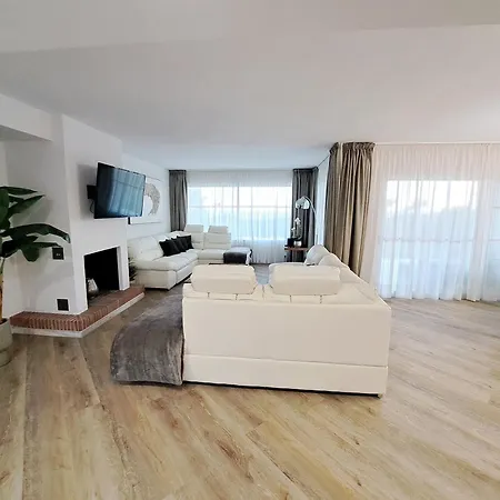 Apartment Playa Miraflores 1